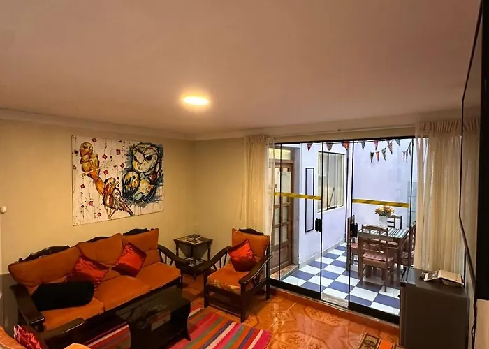 Apartamento Tika House